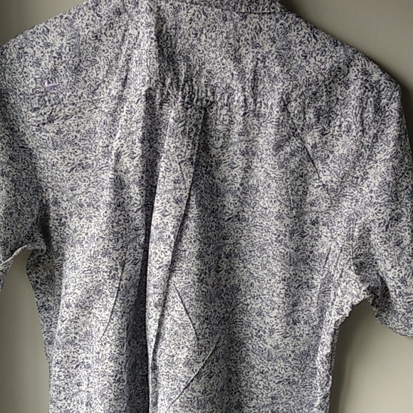 Men's untucked Short sleeve Button down by Modern Amusement in Sz M - Picture 8 of 8